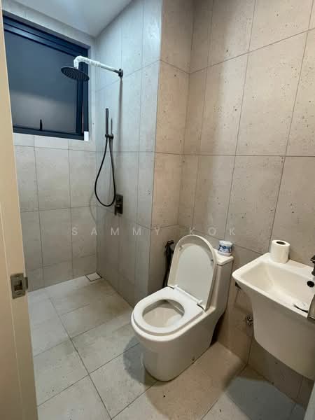 Condominium for Rent at EdgeWood Residences @ SkySanctuary - Sammy Kok - Bathroom - PropertyGuru.com.my