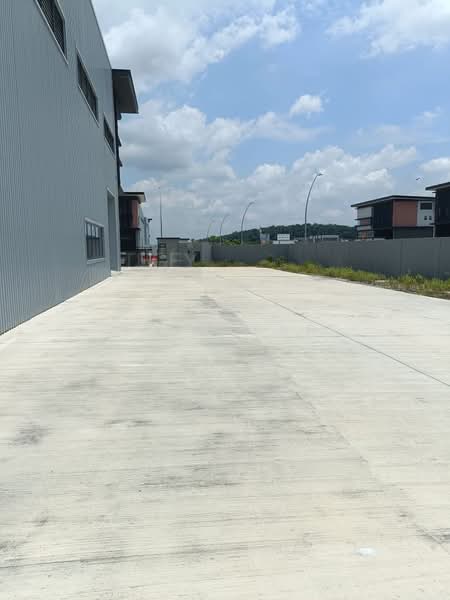 Kilang untuk Disewa di Sungai Buloh (Selangor) - Eric Yap - Exterior - PropertyGuru.com.my