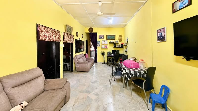 Rumah Teres 1-Tingkat untuk Dijual di Johor Bahru (Johor) - Sean Yeoh - Living Room - PropertyGuru.com.my