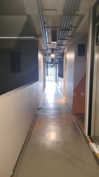 Office for Rent in Bandar Puteri Puchong (Puchong) - Crystal Low - Corridor - PropertyGuru.com.my