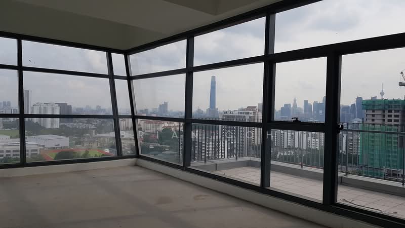 Pejabat untuk Dijual di Kampung Berembang (Ampang) - Brian Goh - Balcony - PropertyGuru.com.my