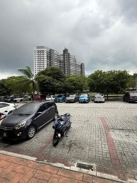 Retail Space for Sale in Bandar Seri Alam (Masai) - Kelly Wai - Exterior - PropertyGuru.com.my