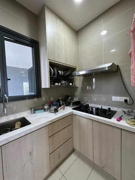 Kondominium untuk Dijual di TRIA Seputeh in 9 Seputeh, Kuala Lumpur - Larry Wong - Kitchen - PropertyGuru.com.my