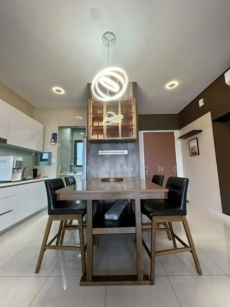 Kondominium untuk Dijual di TRIA Seputeh in 9 Seputeh, Kuala Lumpur - Larry Wong - Dining Room - PropertyGuru.com.my