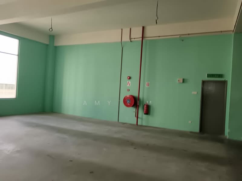Warehouse for Sale in Taman Perindustrian Meranti Jaya (Puchong) - Amy Lim - Interior - PropertyGuru.com.my