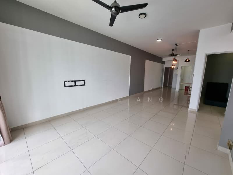 Kediaman Servis untuk Disewa di BM City Suites @ BM City Mall - Joanne Ang - Living Room - PropertyGuru.com.my