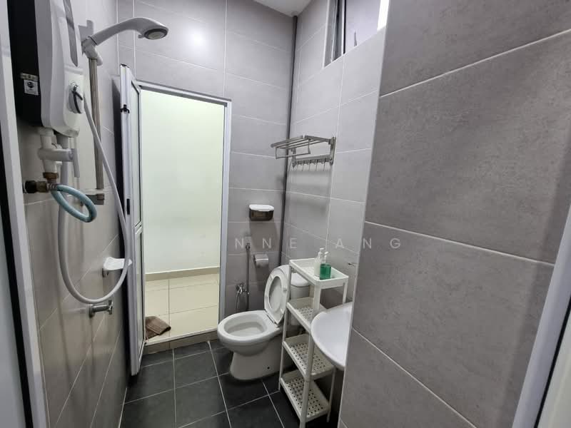 Kediaman Servis untuk Disewa di BM City Suites @ BM City Mall - Joanne Ang - Bathroom - PropertyGuru.com.my