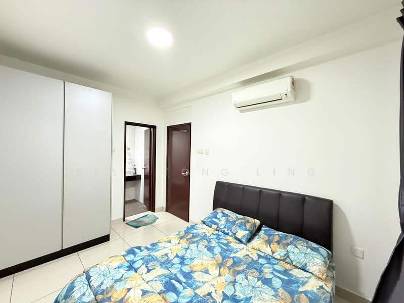 Service Residence for Sale at KSL Residence @ Daya - Siau Tong Ling - Bedroom - PropertyGuru.com.my