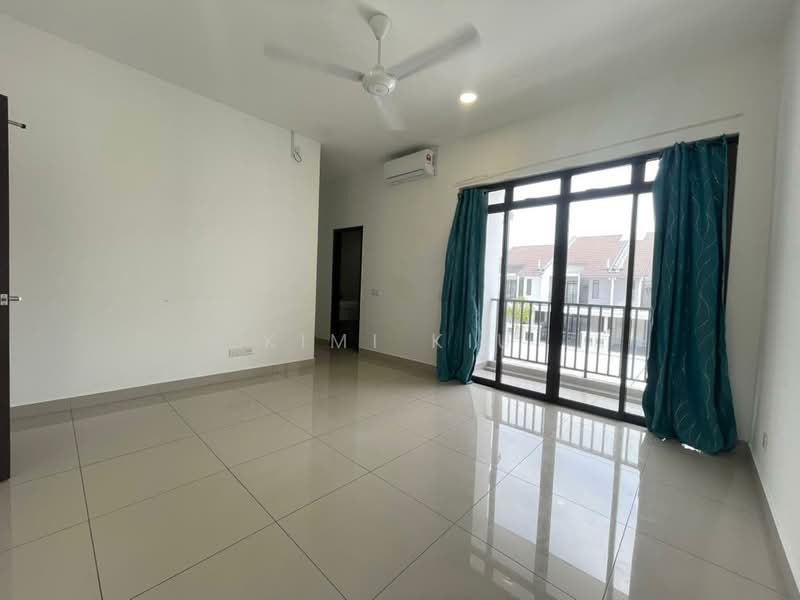 Terraced House for Sale in Iskandar Puteri (Nusajaya) (Johor) - Kimi Kiu - Living Room - PropertyGuru.com.my