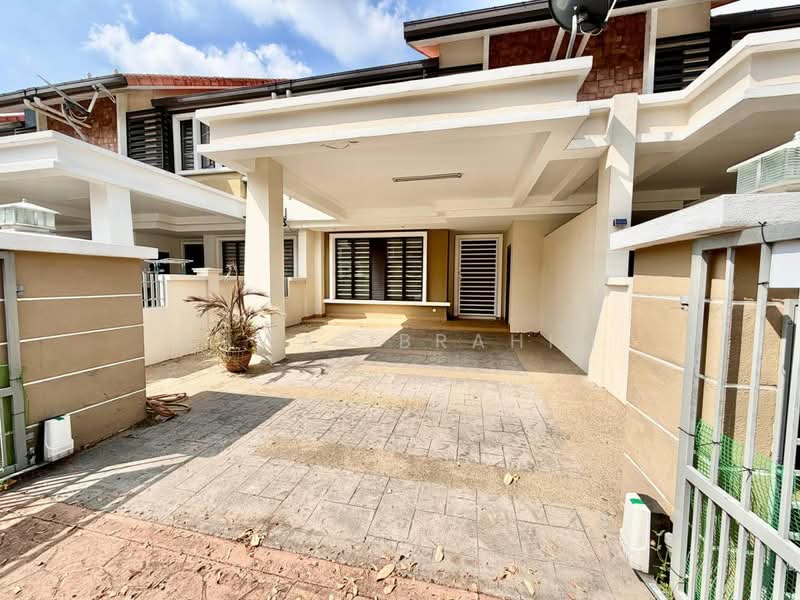 2-storey Terraced House for Sale in Alam Impian (Shah Alam) - Hawa Ibrahim - Exterior - PropertyGuru.com.my