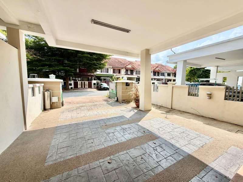 2-storey Terraced House for Sale in Alam Impian (Shah Alam) - Hawa Ibrahim - Exterior - PropertyGuru.com.my