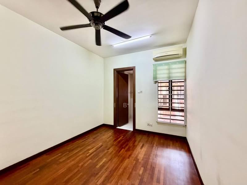 2-storey Terraced House for Sale in Alam Impian (Shah Alam) - Hawa Ibrahim - PropertyGuru.com.my