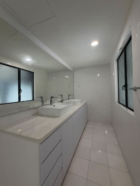 Bungalow House untuk Disewa di Bukit Tunku (Kenny Hills) (Kuala Lumpur) - Nic Lu - Bathroom - PropertyGuru.com.my