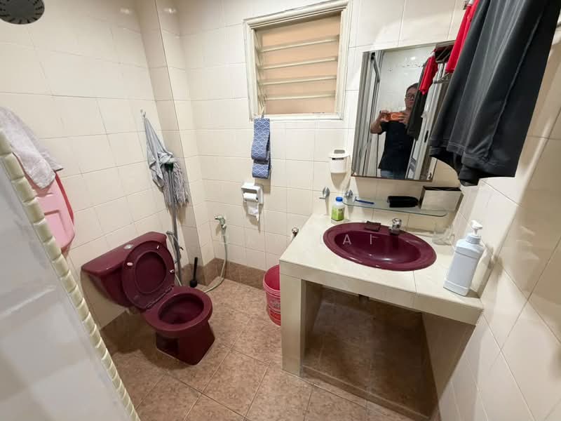 2-storey Terraced House for Sale in Rawang Perdana 2 (Rawang) - Nicky Lai - Bathroom - PropertyGuru.com.my