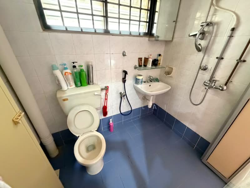 2-storey Terraced House for Sale in Rawang Perdana 2 (Rawang) - Nicky Lai - Bathroom - PropertyGuru.com.my