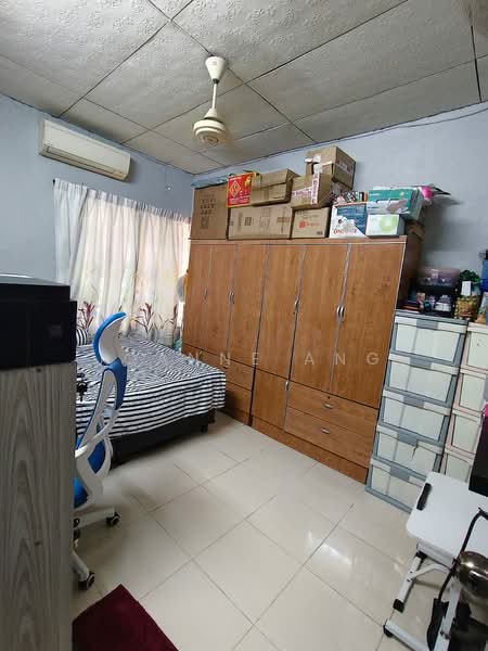 Rumah Teres 1-Tingkat untuk Dijual di Taman Sri Rambai (Bukit Mertajam) - Joanne Ang - Bedroom - PropertyGuru.com.my