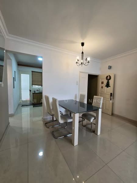 Condominium for Rent at Gurney Park Condominium - Javios Ng - Dining Room - PropertyGuru.com.my