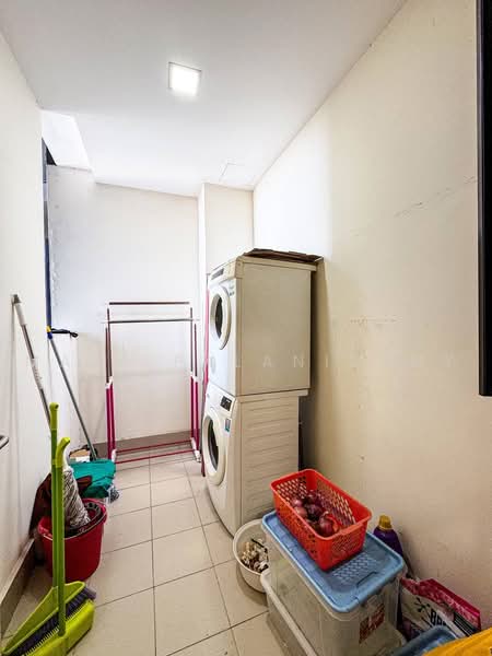 Kediaman Servis untuk Dijual di Icon Residenz 2 @ Icon City - Mala Palanisamy - Interior - PropertyGuru.com.my