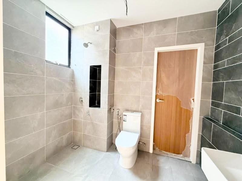 Rumah Teres 2-Tingkat untuk Dijual di Johor Bahru (Johor) - Yik Tat - Bathroom - PropertyGuru.com.my