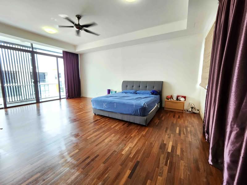 3-storey Terraced House for Sale in Lake Fields (Sungai Besi) - Suki Tan - Bedroom - PropertyGuru.com.my