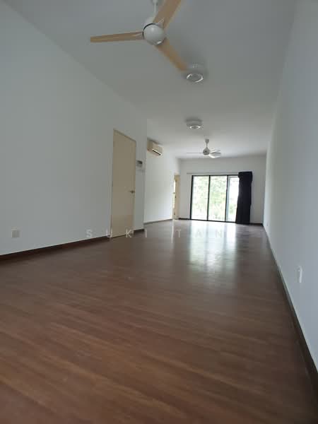 3-storey Terraced House for Sale in Lake Fields (Sungai Besi) - Suki Tan - PropertyGuru.com.my