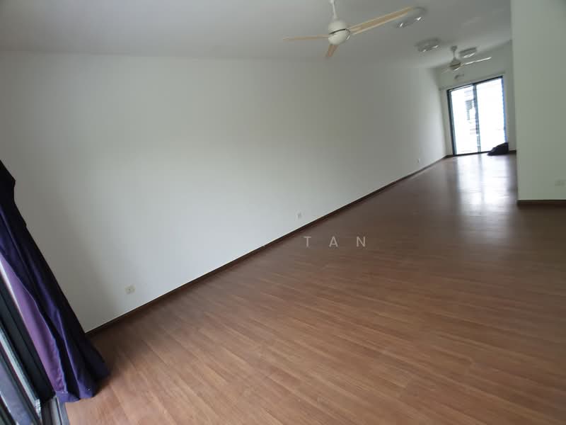 3-storey Terraced House for Sale in Lake Fields (Sungai Besi) - Suki Tan - PropertyGuru.com.my