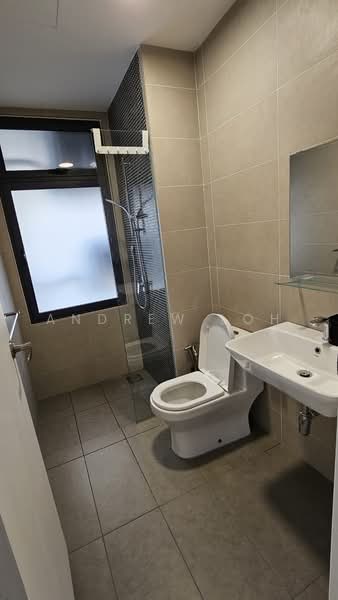 Kediaman Servis untuk Disewa di Continew - Andrew Loh - Bathroom - PropertyGuru.com.my