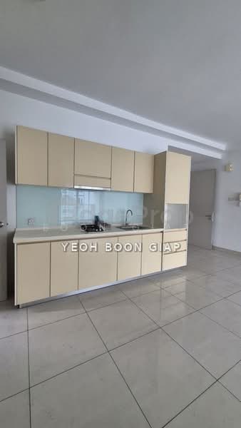 Kediaman Servis untuk Dijual di V Residence 3 @ Sunway Velocity - Boon Giap - Kitchen - PropertyGuru.com.my