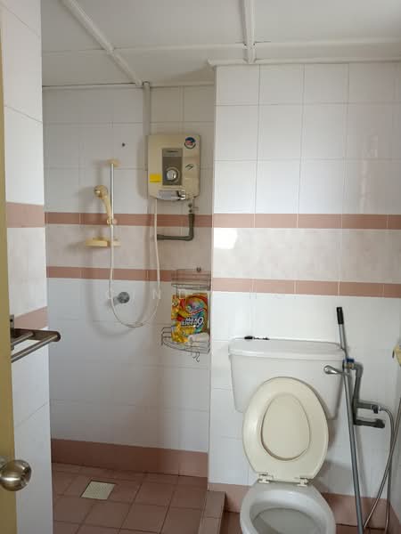 Service Residence for Rent at Rhythm Avenue - Cindy Ng - Bathroom - PropertyGuru.com.my