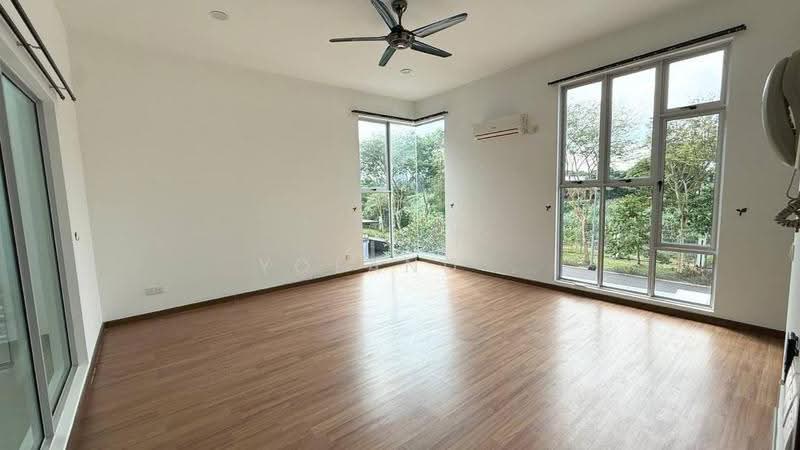 Semi-Detached House for Sale in Nusa Duta (Iskandar Puteri (Nusajaya)) - Yoland . - Living Room - PropertyGuru.com.my