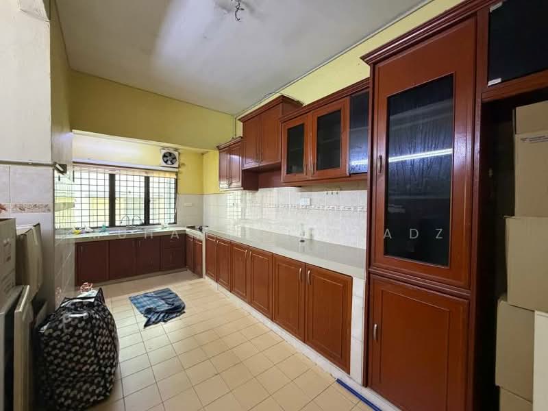 Rumah Flat untuk Dijual di Bandar Bukit Puchong - Muhammad Muadz - Kitchen - PropertyGuru.com.my