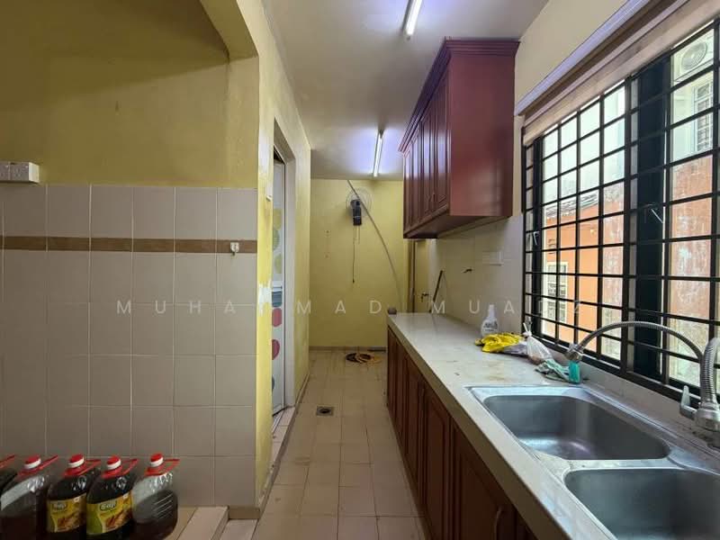 Rumah Flat untuk Dijual di Bandar Bukit Puchong - Muhammad Muadz - Kitchen - PropertyGuru.com.my