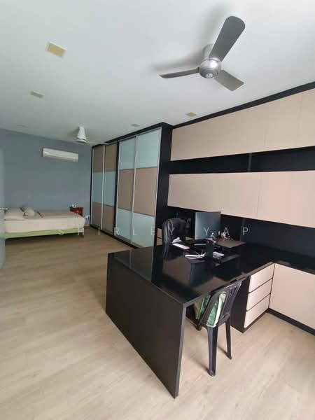 Rumah Teres 2-Tingkat untuk Dijual di Setia Tropika (Johor Bahru) - Shirley Yap - Bedroom - PropertyGuru.com.my