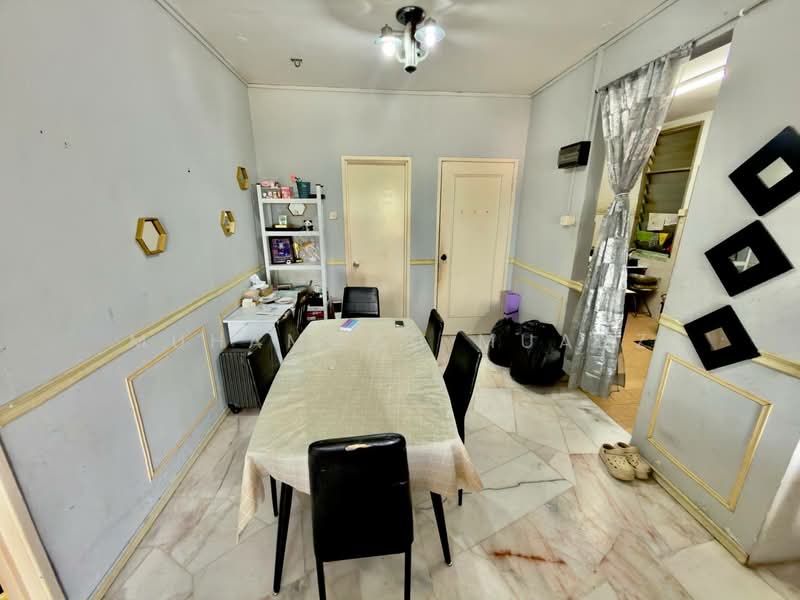 Pangsapuri untuk Dijual di Desaminium Rimba - Muhammad Muadz - Dining Room - PropertyGuru.com.my