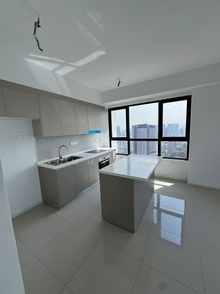 Service Residence for Sale at Residensi Estetik 8 (Est8) - Tommy Liew - Kitchen - PropertyGuru.com.my