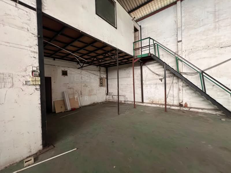 Kilang untuk Disewa di Subang (Selangor) - Eric Yap - Interior - PropertyGuru.com.my