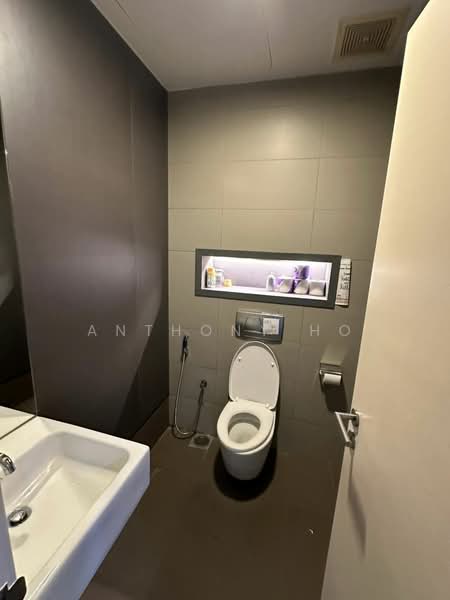 Office for Rent in Mid Valley City (Kuala Lumpur) - Anthony Ho - Bathroom - PropertyGuru.com.my