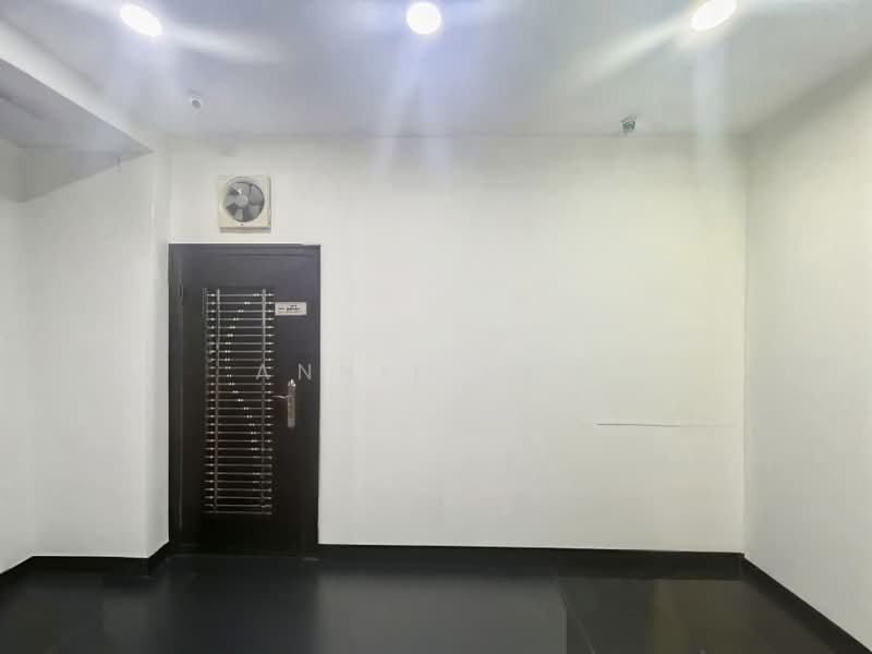 Shop for Rent in Setapak (Kuala Lumpur) - Annie How - Interior - PropertyGuru.com.my