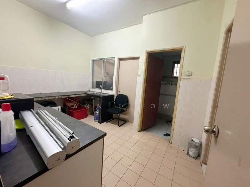 Rumah Teres 3-Tingkat untuk Dijual di Medan Idaman (Setapak) - Annie How - Kitchen - PropertyGuru.com.my