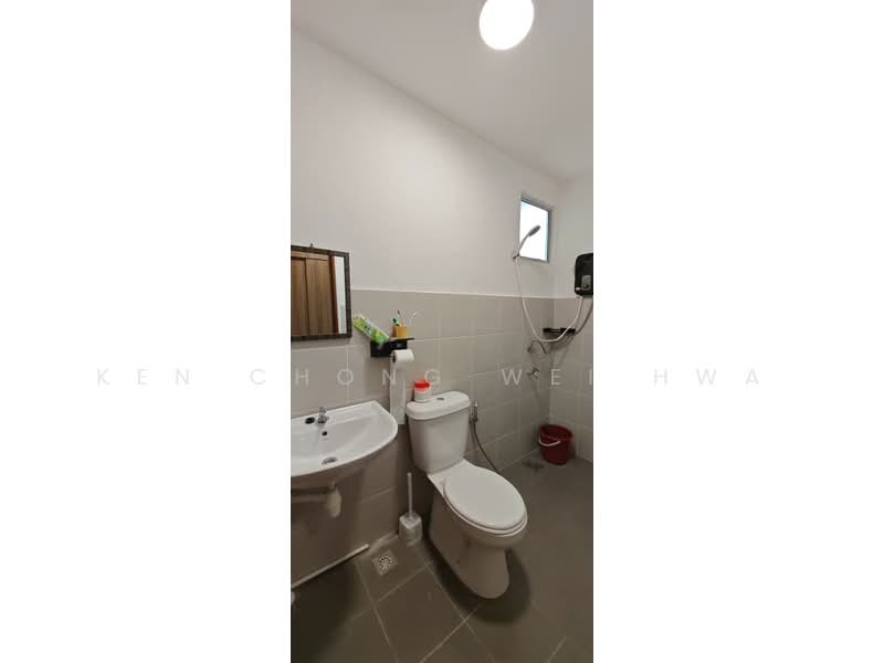 2-storey Terraced House for Sale in Papar (Sabah) - KEN CHONG WEI HWA - Bathroom - PropertyGuru.com.my