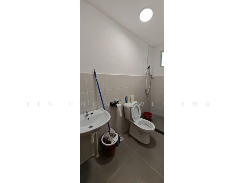 2-storey Terraced House for Sale in Papar (Sabah) - KEN CHONG WEI HWA - Bathroom - PropertyGuru.com.my