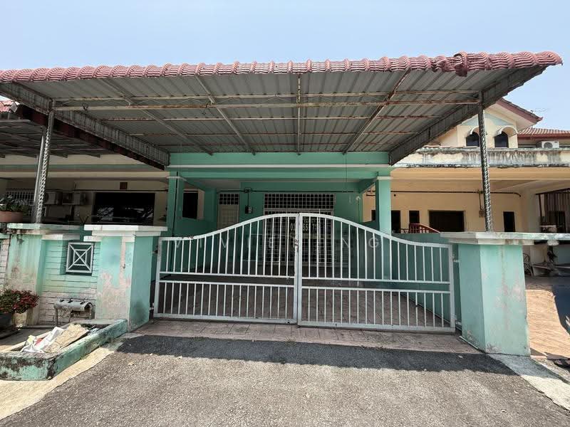 Rumah Teres 2-Tingkat untuk Dijual di Taman Song Choon (Ipoh) - Vivien Ng - Exterior - PropertyGuru.com.my