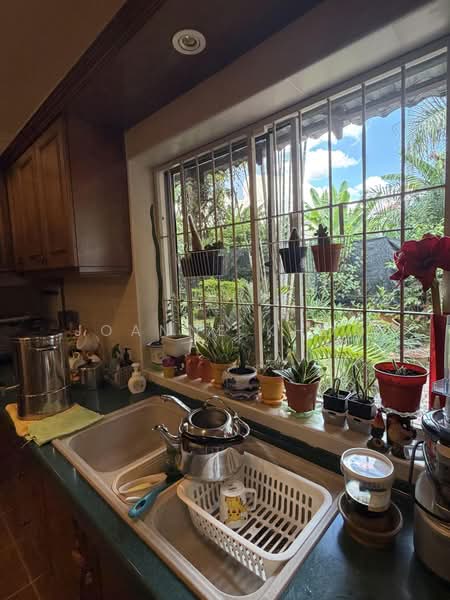 Rumah Teres 3-Tingkat untuk Dijual di Taman Bukit Seputeh (Seputeh) - Joanne Khoo - Kitchen - PropertyGuru.com.my