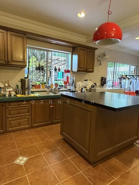 Rumah Teres 3-Tingkat untuk Dijual di Taman Bukit Seputeh (Seputeh) - Joanne Khoo - Kitchen - PropertyGuru.com.my