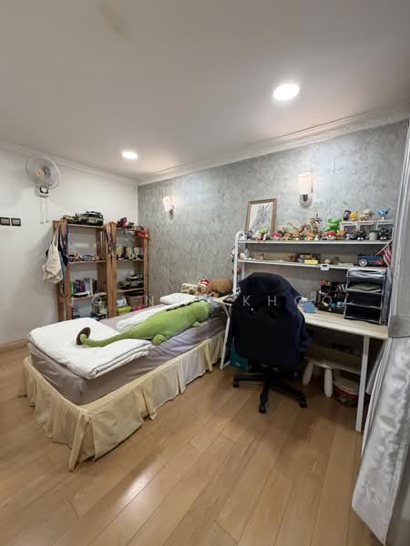 Rumah Teres 3-Tingkat untuk Dijual di Taman Bukit Seputeh (Seputeh) - Joanne Khoo - Bedroom - PropertyGuru.com.my