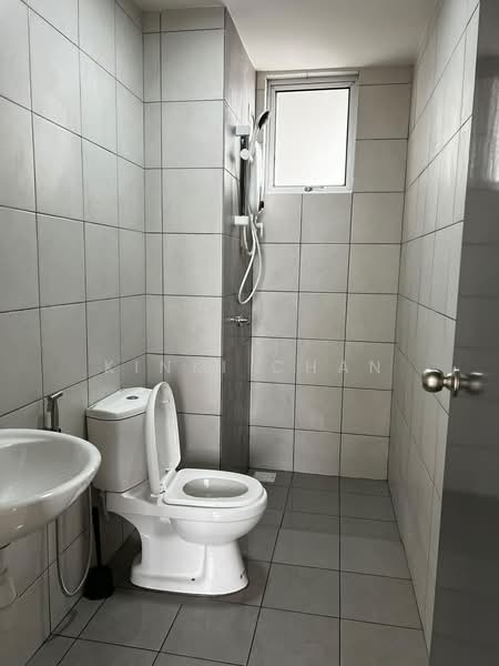 Pangsapuri untuk Disewa di Vista Danau Kota - KINKI CHAN - Bathroom - PropertyGuru.com.my