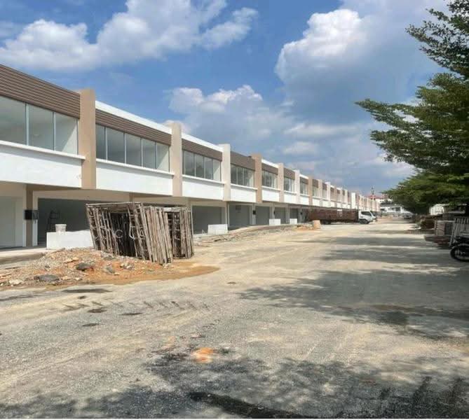 Shop / Office for Rent in Bandar Tasik Kesuma (Beranang) - Carene Chng - PropertyGuru.com.my