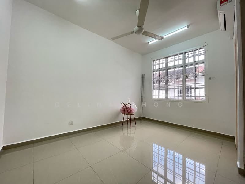 2-storey Terraced House for Sale in Bandar Seri Alam (Masai) - Celina Chong - PropertyGuru.com.my