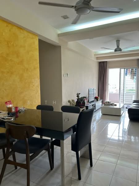 Pangsapuri untuk Disewa di Jalil Damai Apartments - Anthony Ho - Living Room - PropertyGuru.com.my