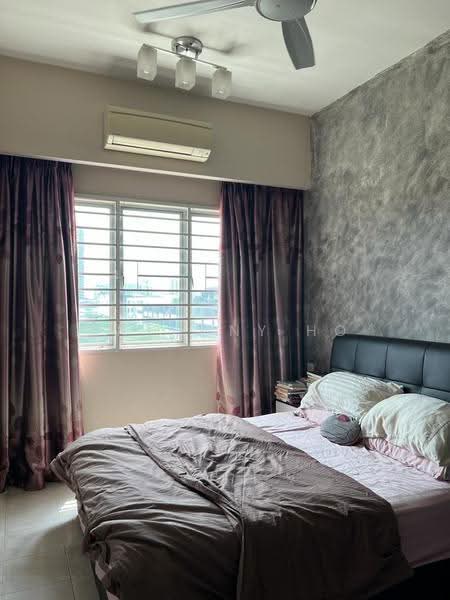 Pangsapuri untuk Disewa di Jalil Damai Apartments - Anthony Ho - Bedroom - PropertyGuru.com.my